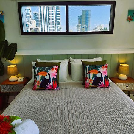Broadbeach, Stylish Apartment Close To Everything Gold Coast Extérieur photo