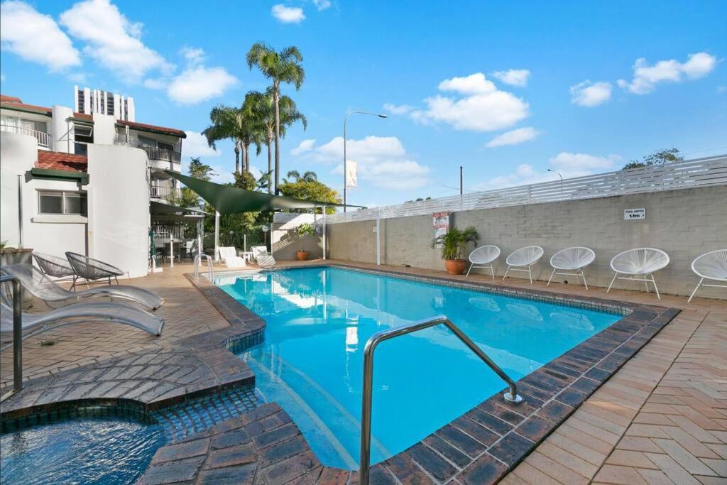 Broadbeach, Stylish Apartment Close To Everything Gold Coast Extérieur photo