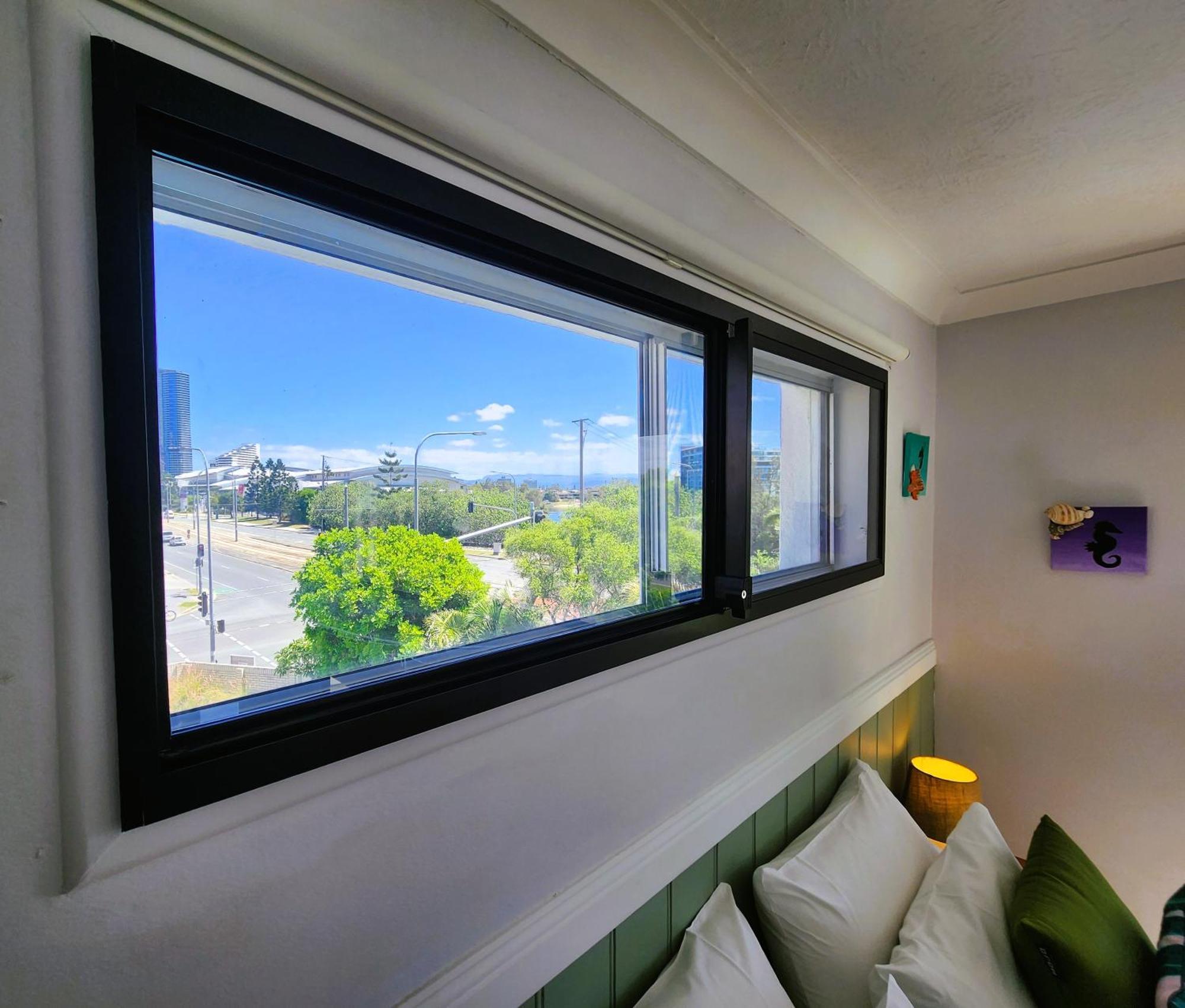 Broadbeach, Stylish Apartment Close To Everything Gold Coast Extérieur photo